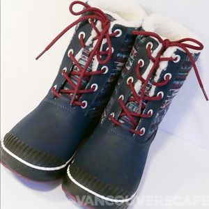 Keen Elsa Dress Blue Boots size 9